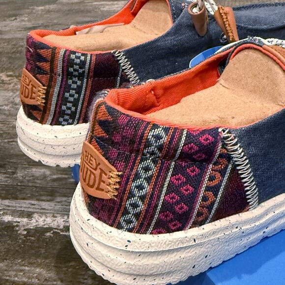 Hey Dude Shoes Wendy Funk Baja Slip On Loafer Womens Size 9 Navy Blue Casual NIB - Picture 7 of 12